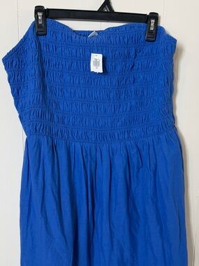 Old Navy Strapless Smocked Dress in Royal Blue